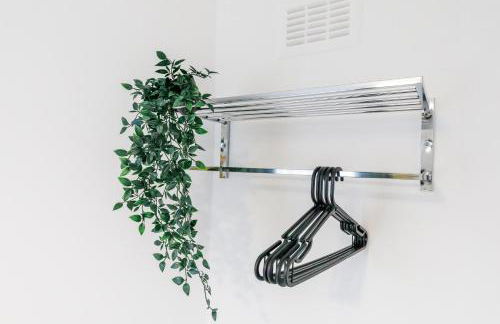 Spacious 2Bed - Great for Contractors - Driveway&Garden - Foto 46