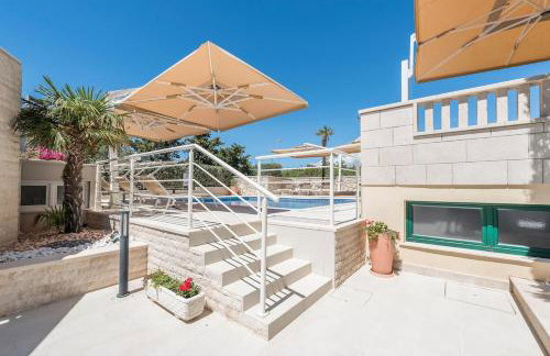 Pool Terrace Sea View Šarkić - Photo 6