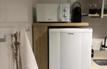 Studio completo no centro com garagem coberta e vista - Foto 19