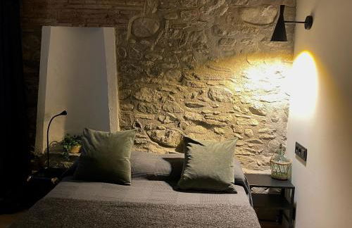 Apartamento colgante al río con vistas al puente - Photo 11