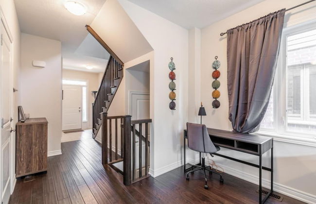 Lakeshore 3BR 2 5BA Townhome 1 min to the Beach - Photo 21