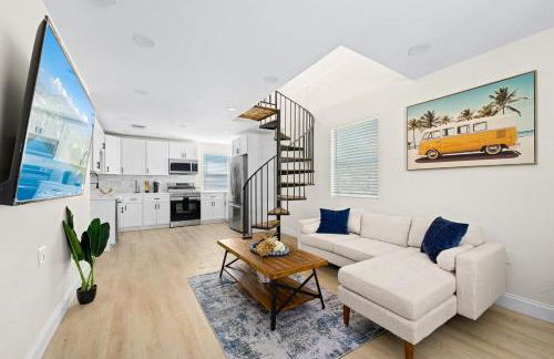 Mins to Beach Recently remodeled Putting Green - Foto 16