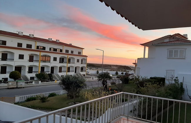 Impecable 4-bed Villa in Praia da Areia Branca - Foto 14