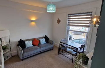 Unique Exmouth Family Holiday Home Close to Beach & Town - Photo 12