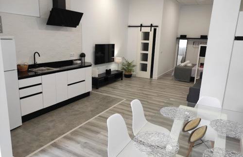 APARTAMENTO TURISTICO LYRA BAENA - Photo 1