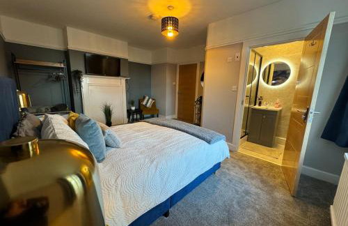 Very Large Central Property - Foto 51