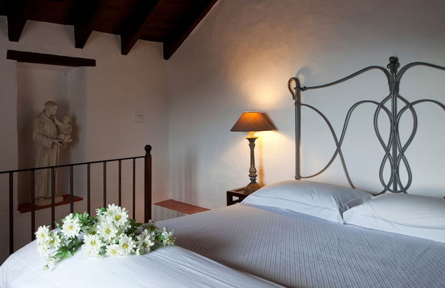 Convento de São Saturnino - Photo 6