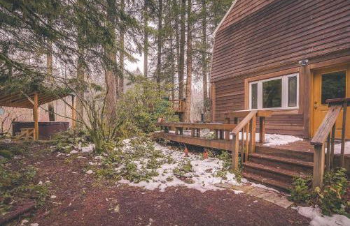 River Breeze Chalet - Meredith Lodging - Photo 33