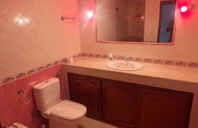 Only Room, Habitacion Lujo Cama Doble 5 min aeropuerto - Foto 4