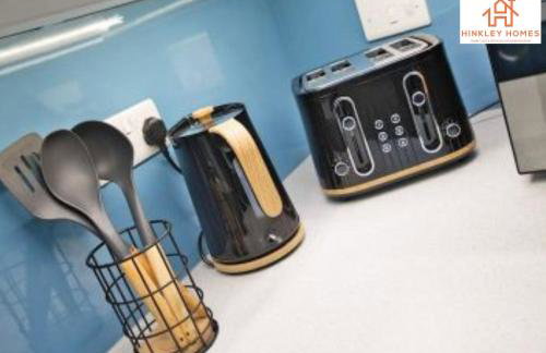 Modern 1 Bed Apartment in Central Bridgwater Ideal for Contractors & Long Stays - Foto 14