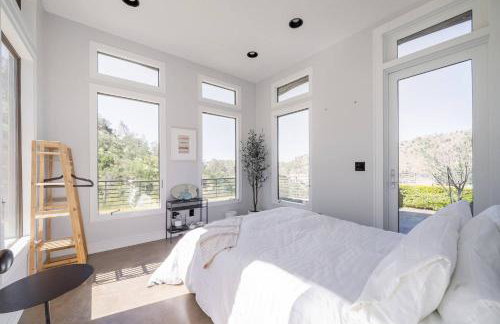 Serene Millerton Lake Villa w/ Panoramic Lake View - Foto 44