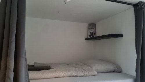 Deluxe Studio Apartment with balcony and view - Foto 4