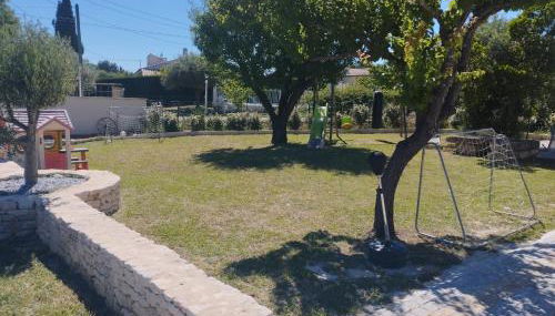 Gîte chez l'habitant indépendant "La villa des ocres" - Foto 5, Garden view