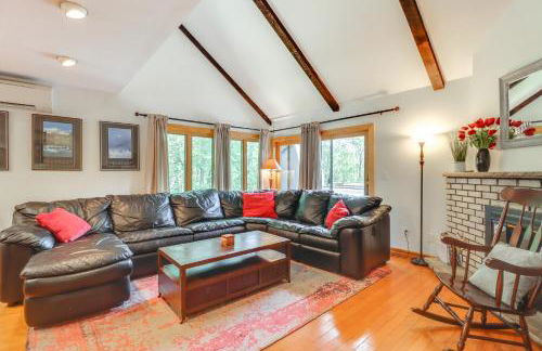 Community Indoor Pool Tannersville Townhome - Foto 5