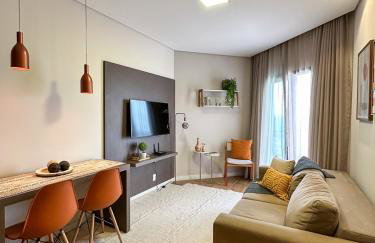 Summit Flat, ótima localização, limpeza diária, academia e piscina - Foto 2