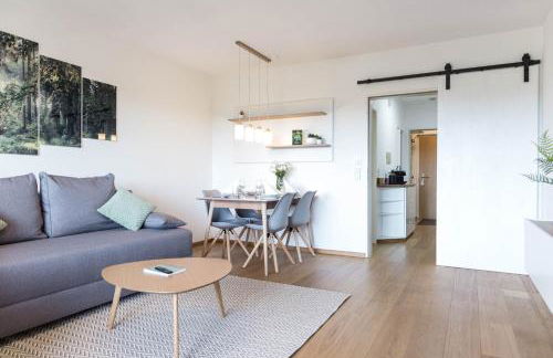 Relax-Apartments - Indoor-Pool - Sauna - Küche - kostenlos Parken - Balkon - teilweise Massagesessel - 85 Zoll Smart-TV - Foto 21