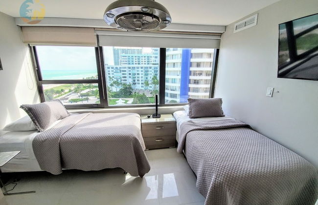 Alexander 1003 4 Bedroom Apts by RedAwning - Foto 3