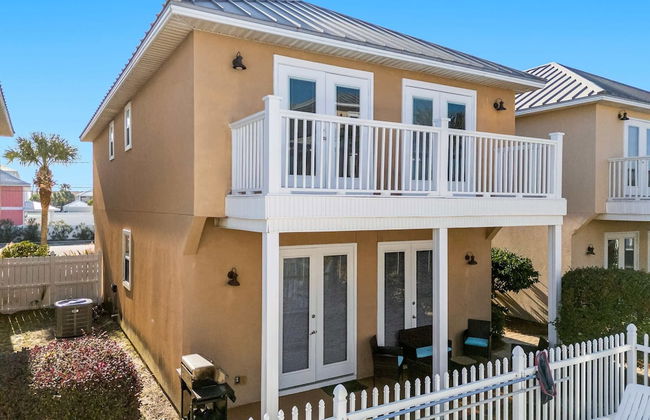 Palm Breeze Retreat Sleeps 10! - Foto 37