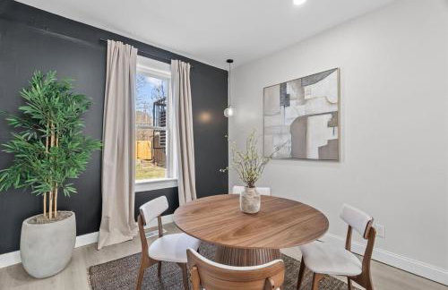 Brick and Modern on Miami St By StayLage - Foto 4