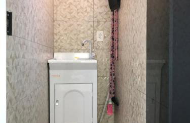 APTO completo, aconchegante e bem localizado - Foto 7