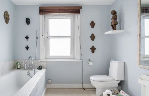 Unique Chiswick Penthouse with Roof Terrace - Foto 23