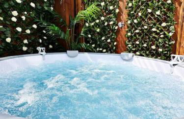 Squirrel Hideaway with Hot Tub in Formby, Liverpool - Foto 31