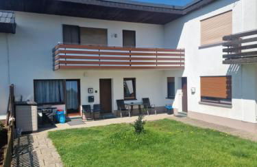 Ferienwohnung mit Whirpool, Fasssauna und Massagesessel - Medebach - Foto 7