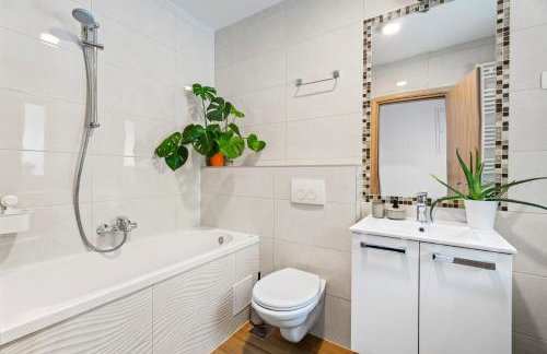 VILLA BEYBE with Jacuzzi, large private pool 50m2, BBQ,free WIFI, 3 bedrooms - Foto 28