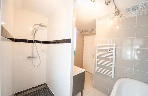 200 m2 cottage equipped with every comfort! - Photo 11