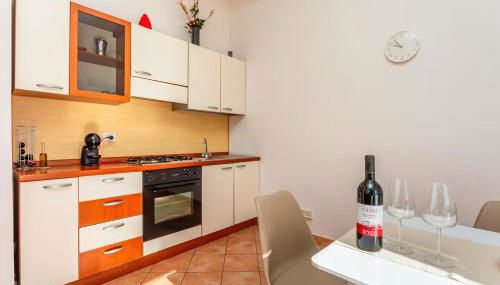 Camia Etna House - Foto 3, stove