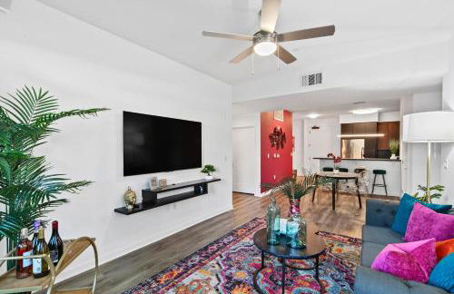 Fairfax District Chic City Oasis 2 BR Apt with Den 136 - Foto 10