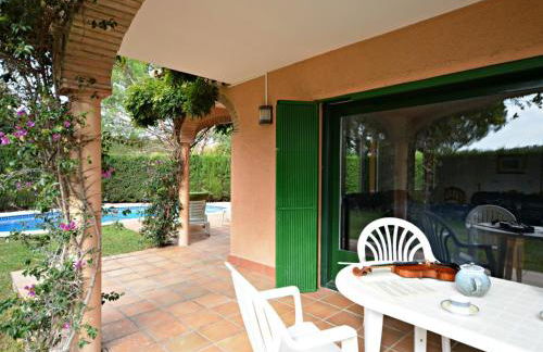 Casa con Piscina, Wifi, A/A y Barbacoa en Sant Pere Pescador - ES-89-82 - Foto 2