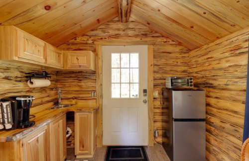 Day Trip to Glacier NP Nature-Packed Cabin! - Foto 7