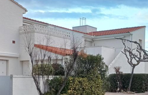 Charmant 2 pièces avec terrasse en bord de mer - Foto 12