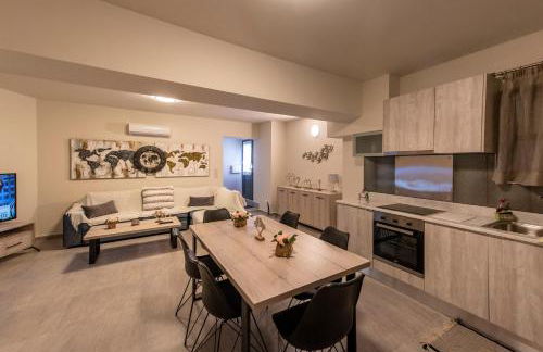 Theo and MS Luxurious Apartments by Filos Inc - Foto 9