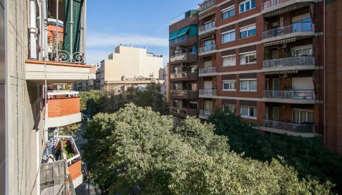 BBarcelona Gaudi Flats - Photo 3