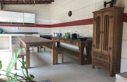 CASA SURYA, Piscina Fantástica, Churrasqueira, Completa, 18 HÓSPEDES na REGIÃO DOS LAGOS - Casa de Campo - Foto 59