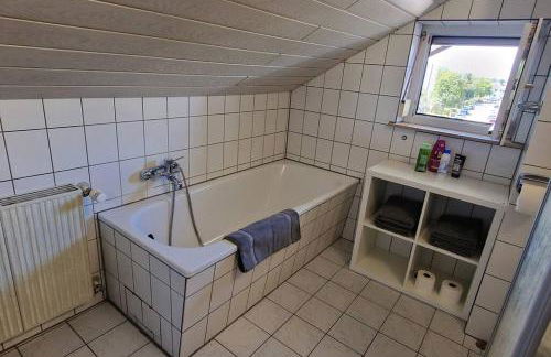 Schöne, helle 3 Zimmer mit Klimaanlage - Foto 10