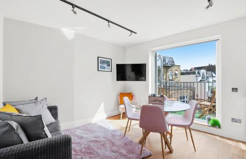 Charming 2 bed apartment Free WiFi close to Camden - Foto 1