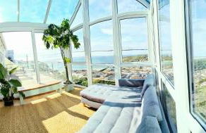 Sea views, Cornwall, Portreath, hot tub, sauna - Photo 11