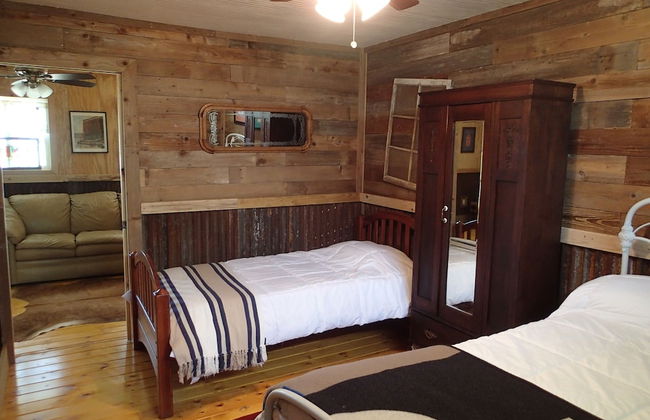 Stagecoach Cabins - Foto 5