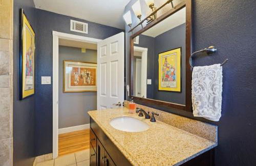 Riverview Huge Yard, Quiet Cul-de-Sac, Perfect for Families - Photo 19