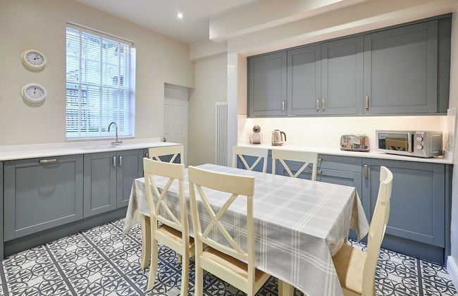 Host Stay Dalton House - Photo 7