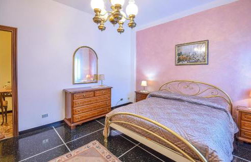 2 Bedroom Awesome Apartment In Genova - Foto 4