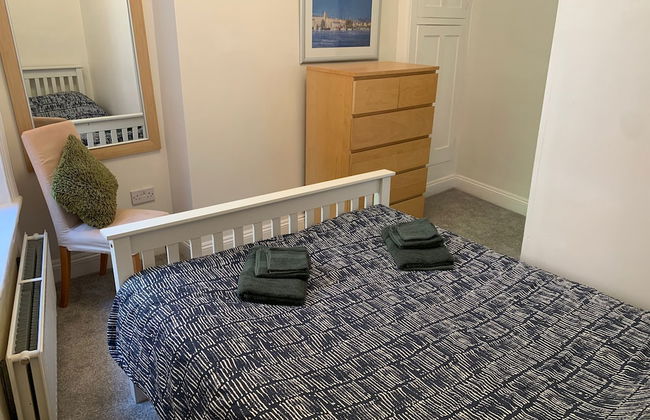 Beach Front 2-bed Apartment With Deck & BBQ - Foto 2