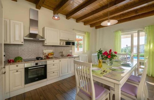 Gorgeous Home In Puntera With Wifi - Foto 6