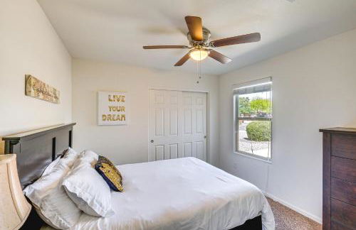 Backyard Oasis Updated San Tan Valley Escape - Foto 19