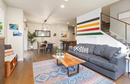 THE PENDLETON - Walkable - Arcade Loft - Modern- Light & Bright - Photo 11