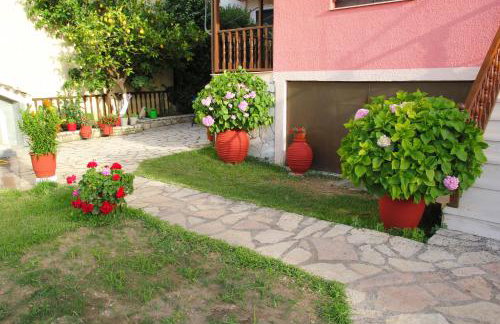 Villa Dimitra Nikiana - Photo 42