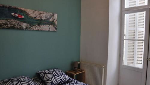 immeuble entier ✰ coeur de ville ✰ terrasse balcon - Photo 5